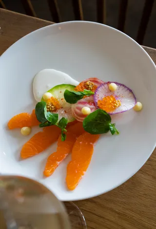 Filet de truite de saison, dressage épuré